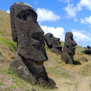 Moai of Rapa Nui/Easter Island Statues